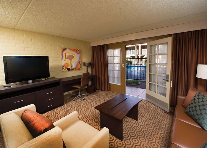 Hotel Doubletree By Hilton Tucson-williams Center