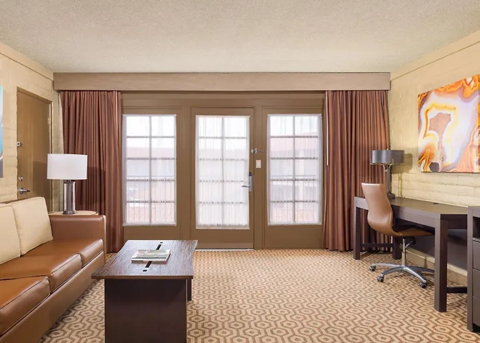 Hotel Doubletree By Hilton Tucson-williams Center 4*