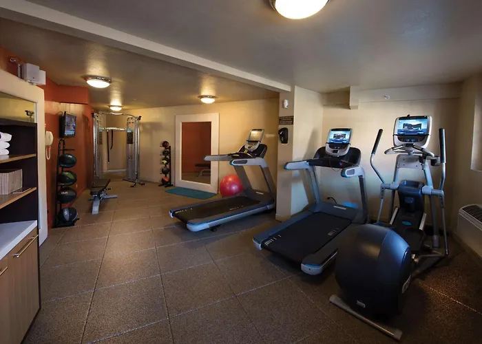 Doubletree By Hilton Tucson-williams Center