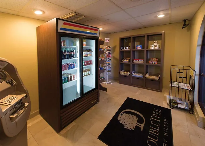 Doubletree By Hilton Tucson-williams Center