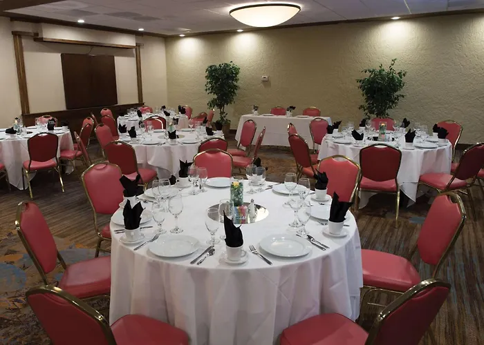 Doubletree By Hilton Tucson-williams Center 4*