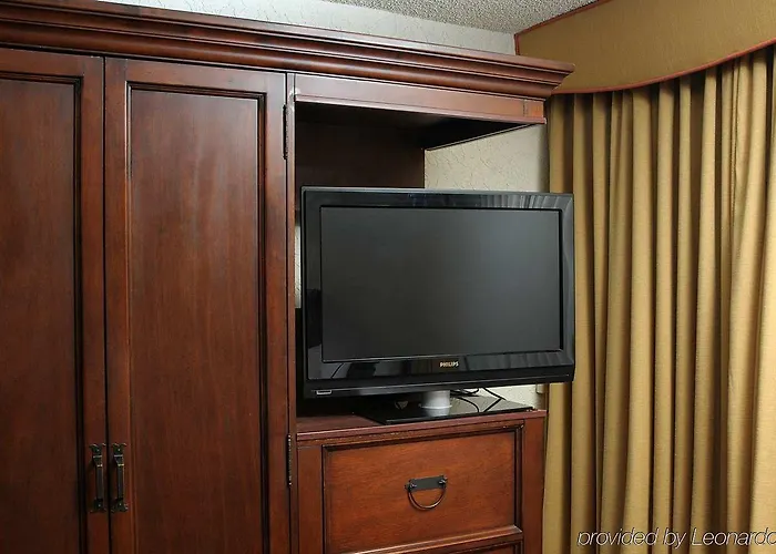 Doubletree By Hilton Tucson-williams Center Hotel
